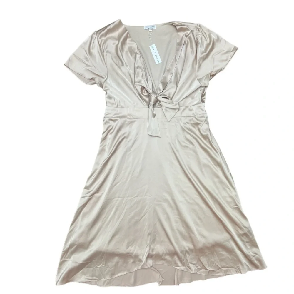 Baltic Born Poppy Satin Midi‎ Dress V-Neck Open Tie Front in Champagne Size XXXL - Picture 2 of 13